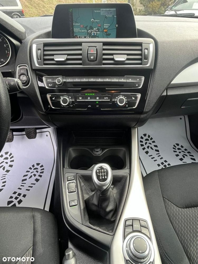 BMW Seria 1 116i Sport Line - 15