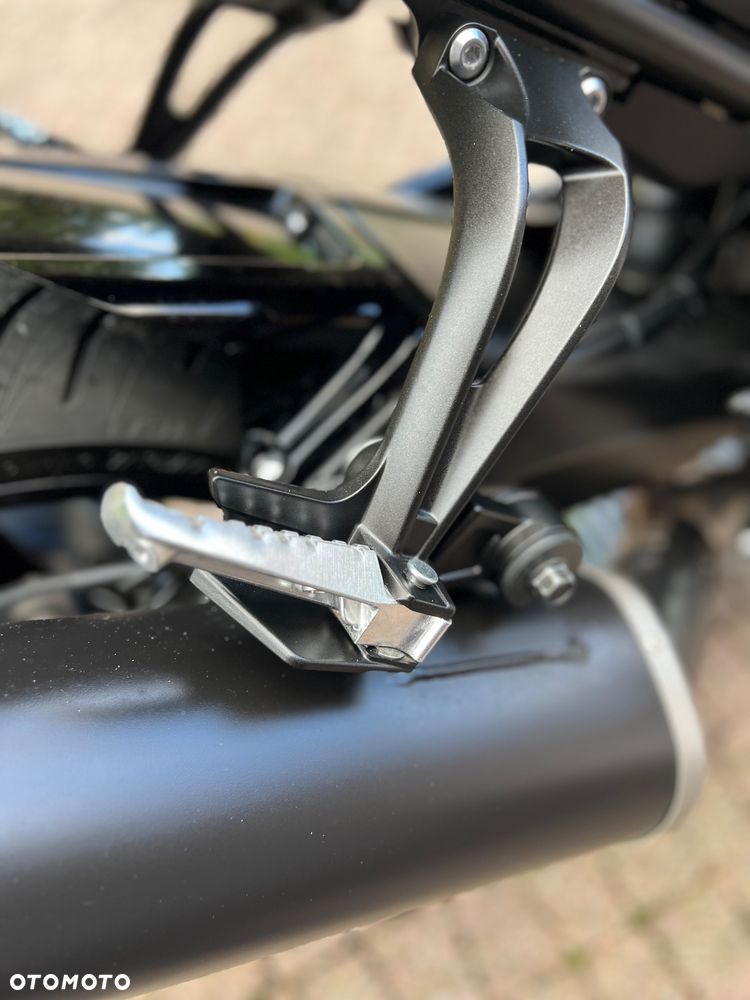 Yamaha FZ8 - 29