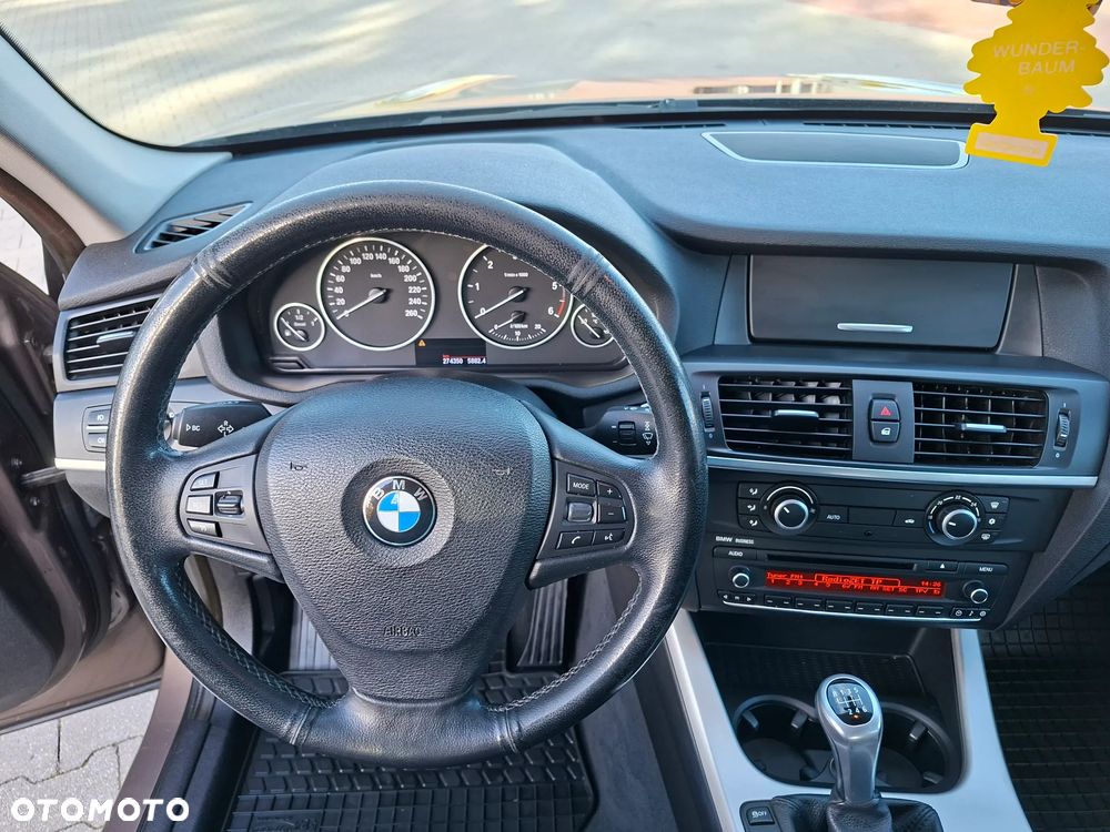 BMW X3 xDrive20d - 16