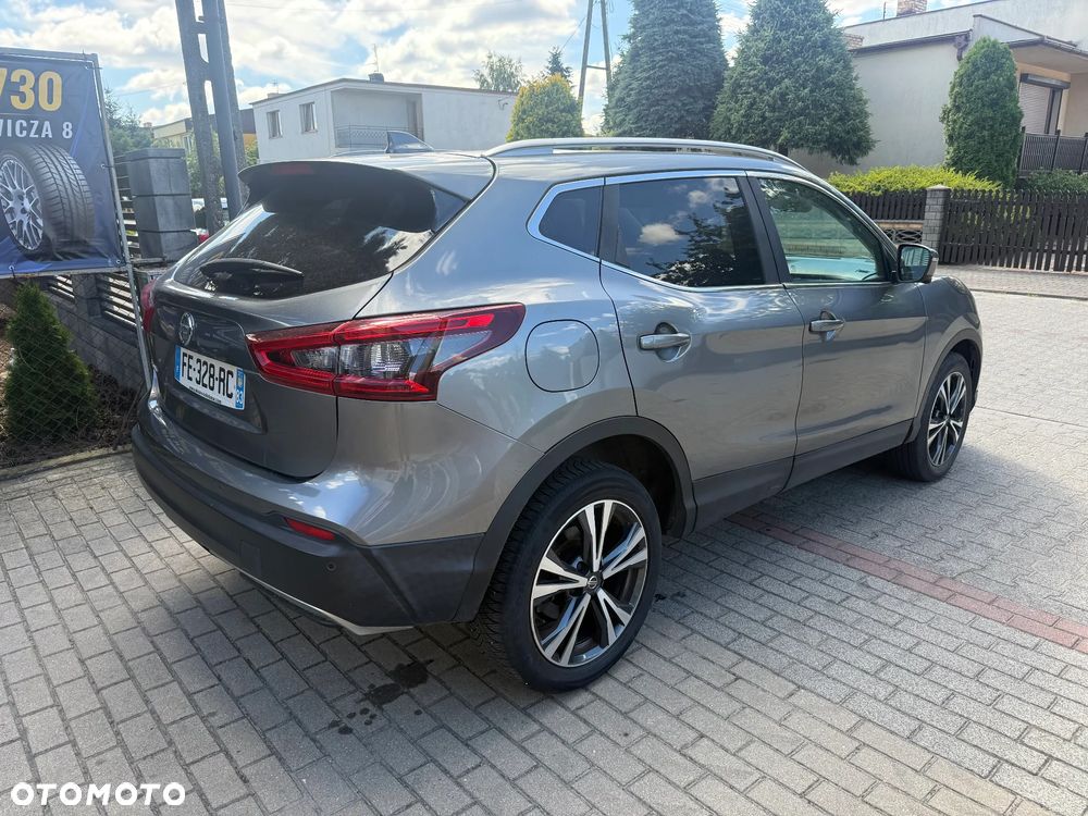 Nissan Qashqai 1.5 dCi DCT TEKNA - 2