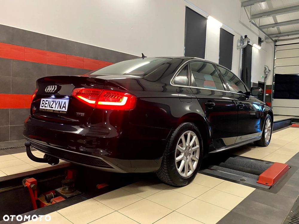 Audi A4 Limousine 1.8 TFSI quattro S line Sportpaket - 10