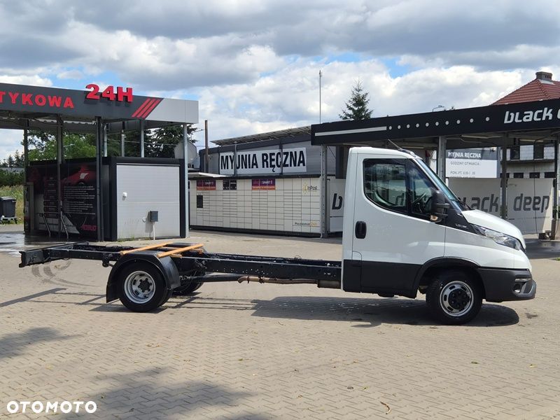 Iveco Daily 35C16H - 2