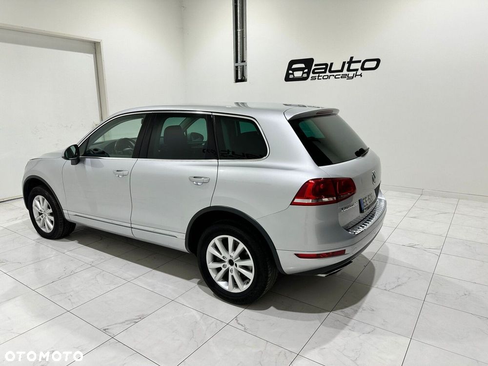 Volkswagen Touareg - 4