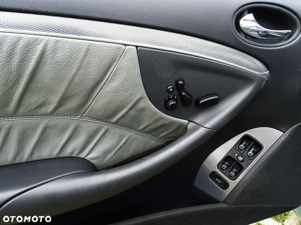 Mercedes-Benz CLK - 29