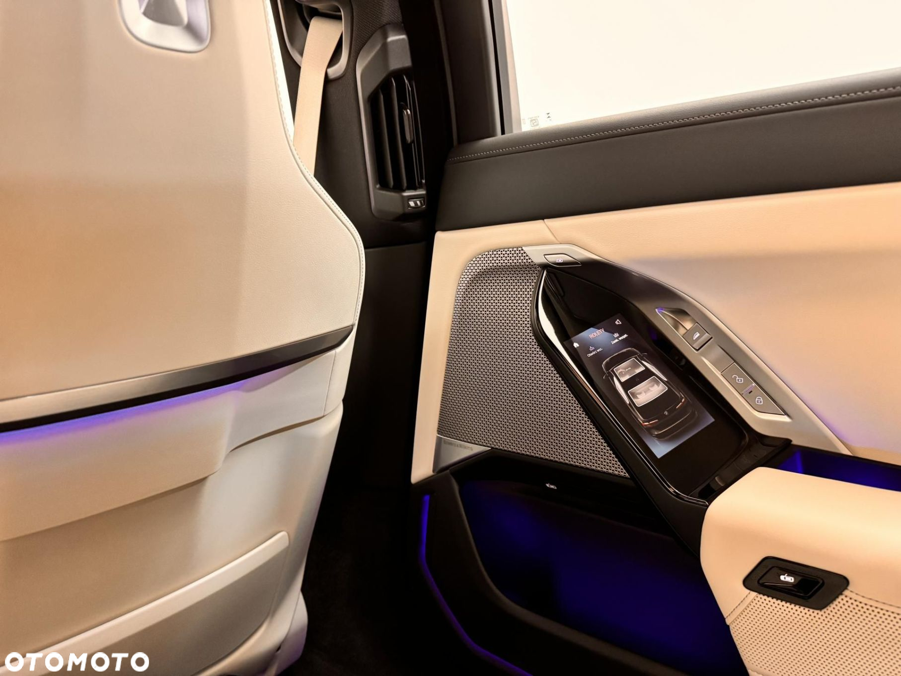 BMW Seria 7 - 32