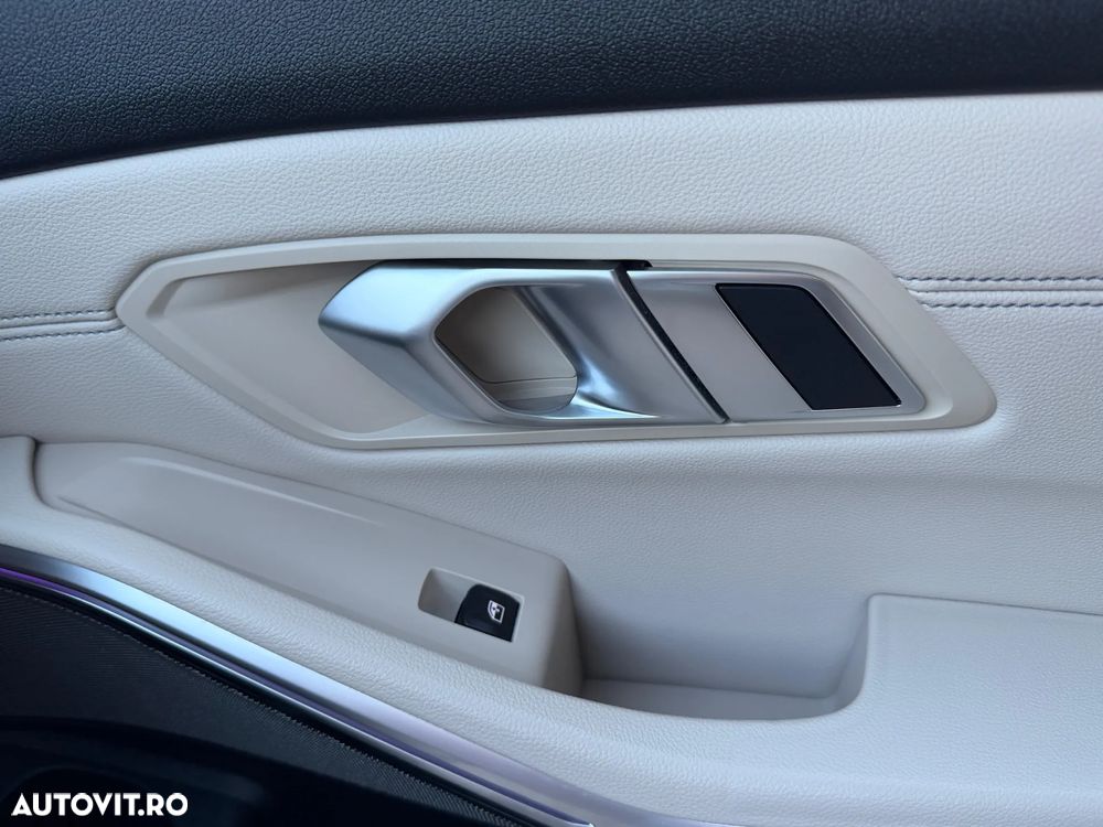 BMW Seria 3 330i Aut. M Sport - 29