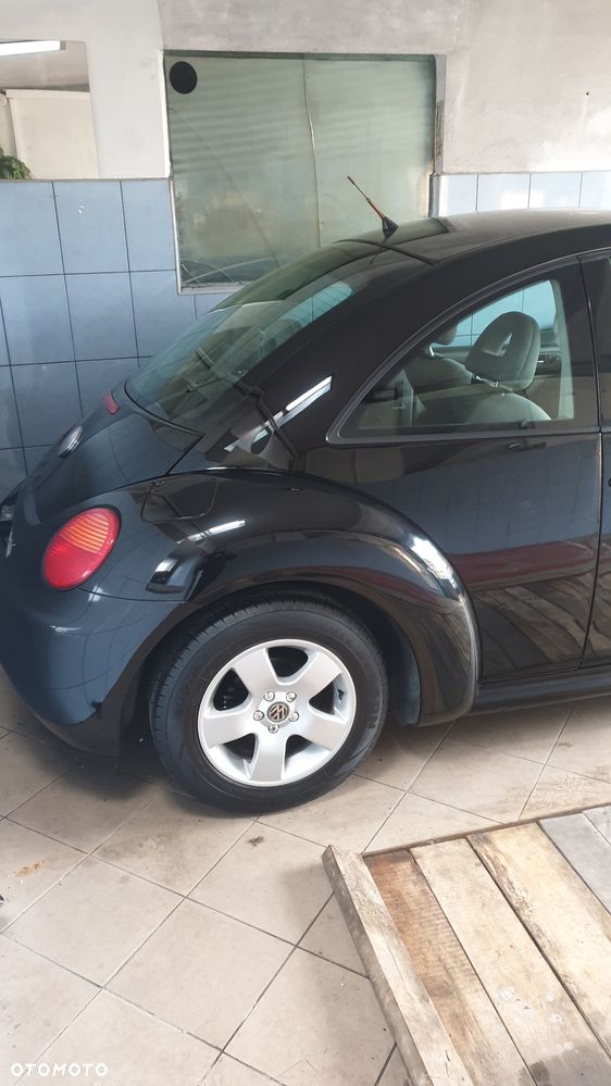 Volkswagen New Beetle 2.0 - 3
