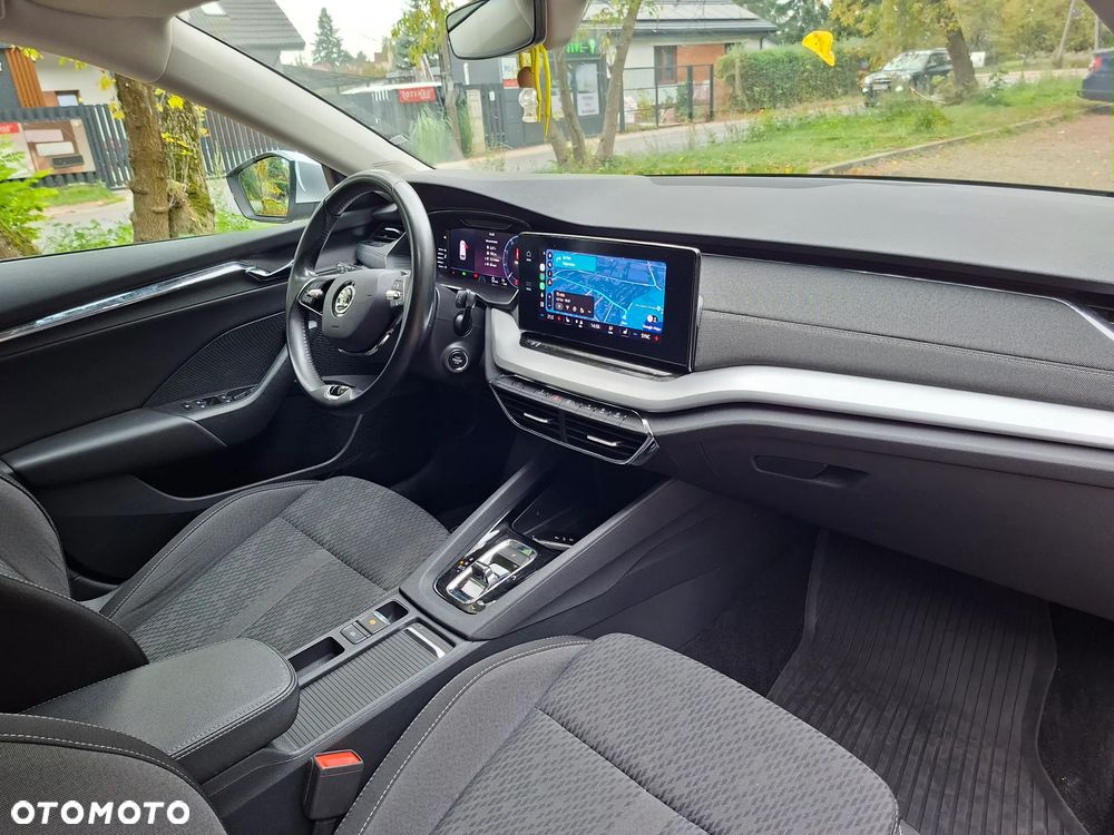 Skoda Octavia 2.0 TDI Style DSG - 6