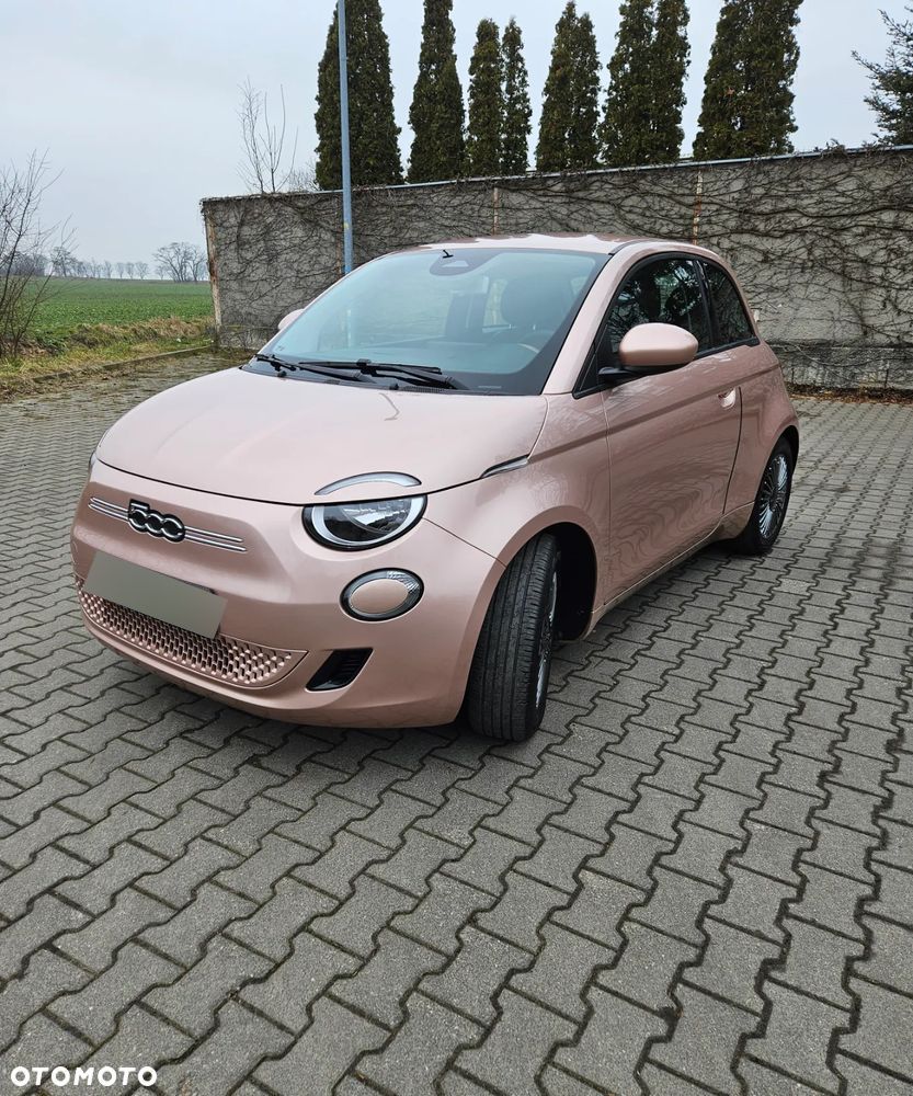 Fiat 500e - 1