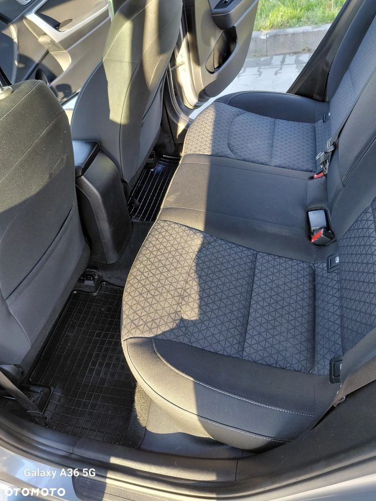 Kia Ceed 1.6 CRDi mHEV M - 11