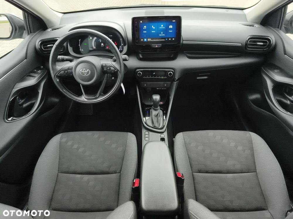 Toyota Yaris Hybrid 1.5 Style - 11