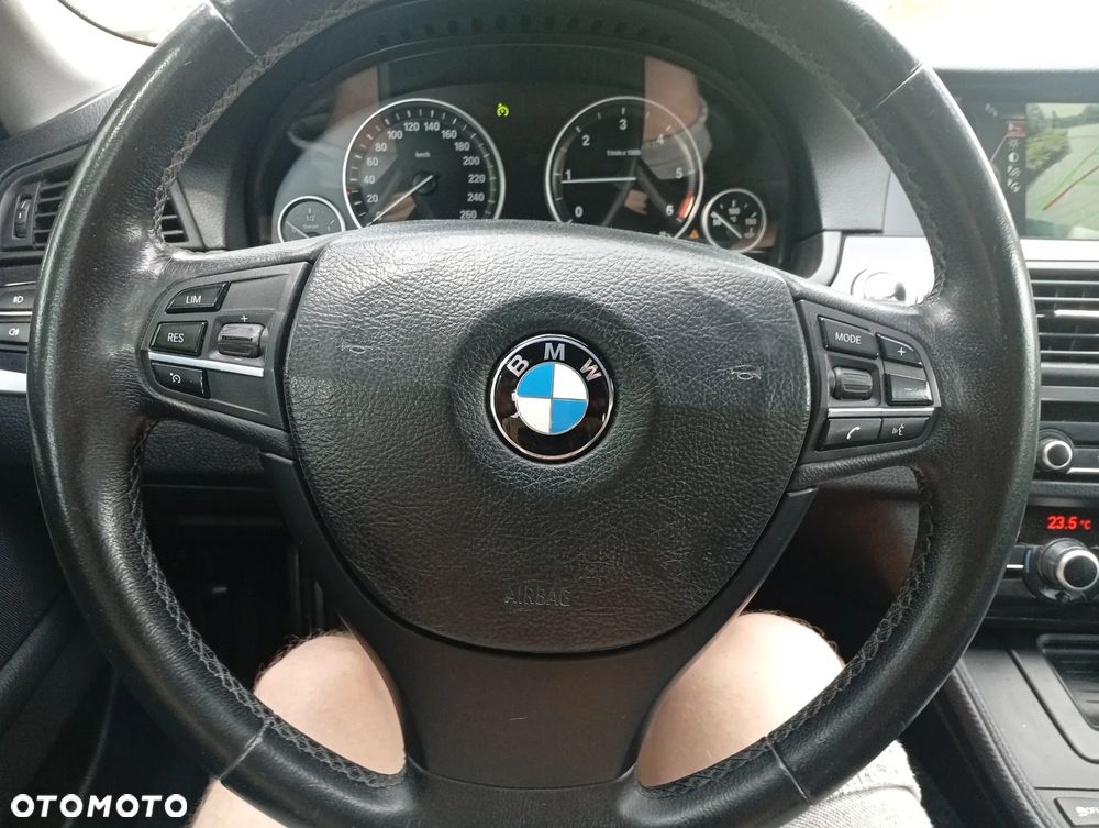 BMW Seria 5 520d - 10