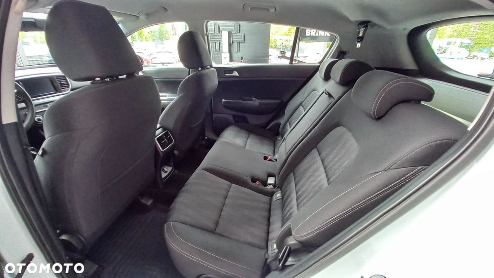 Kia Sportage 1.6 GDI S 2WD - 27