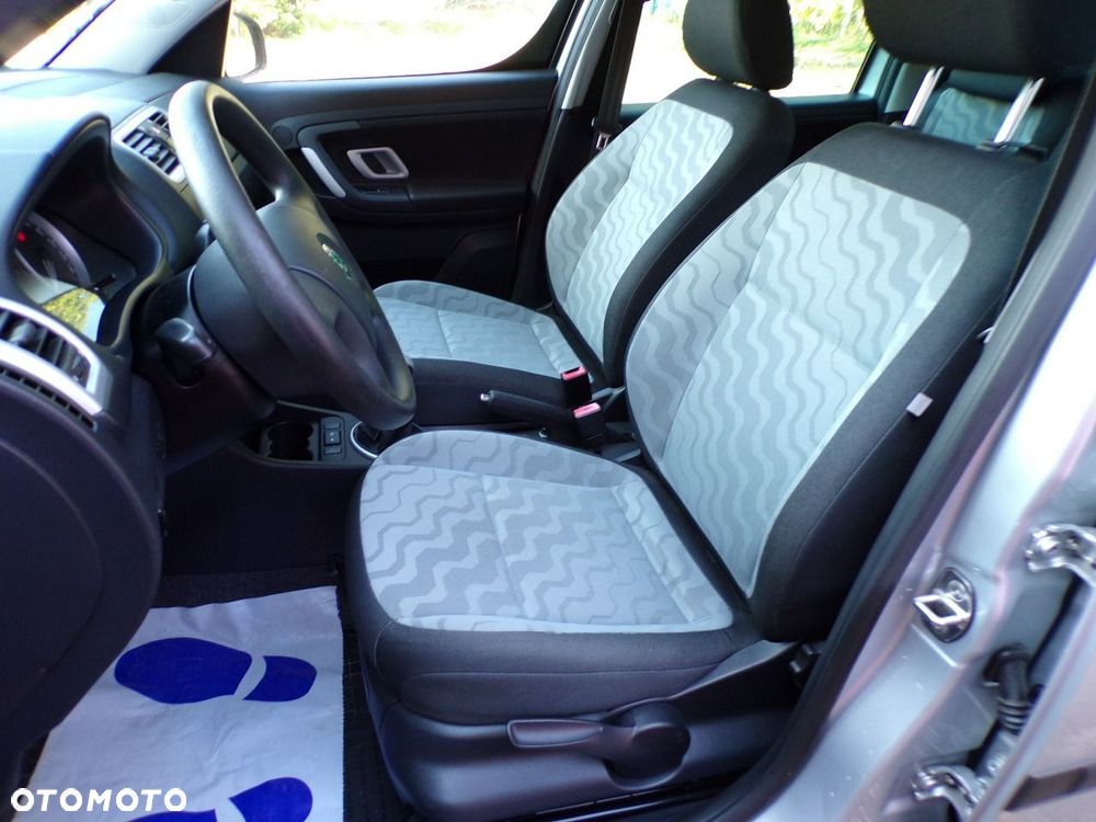 Skoda Roomster - 22