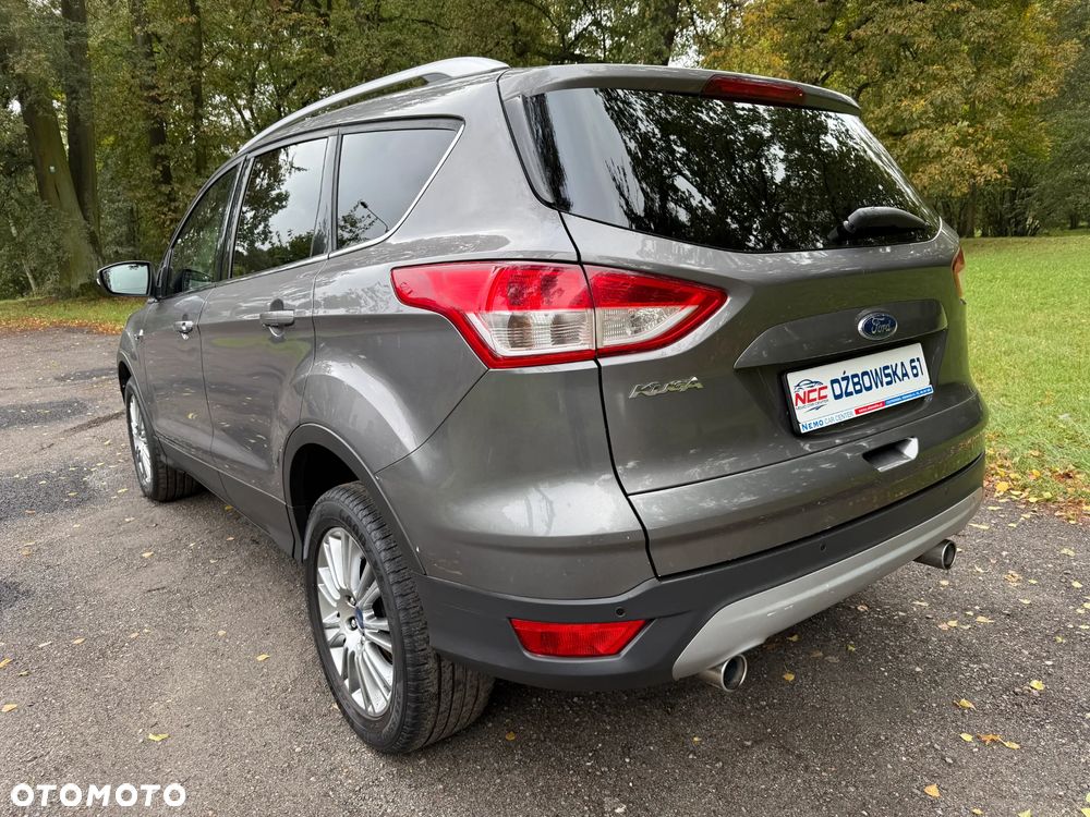 Ford Kuga 2.0 TDCi 2x4 Titanium - 11