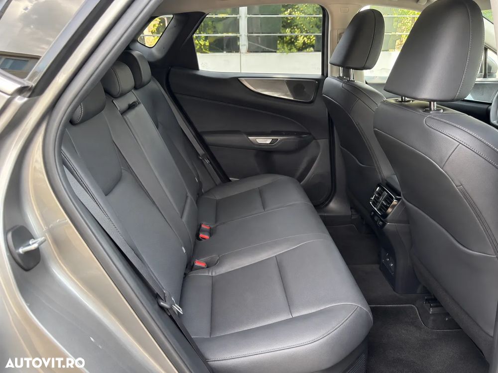 Lexus Seria NX 450h+ AWD CVT PHEV Executive - 6