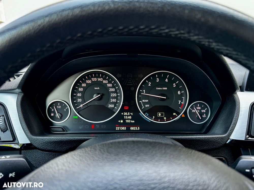 BMW Seria 3 320i GT - 17