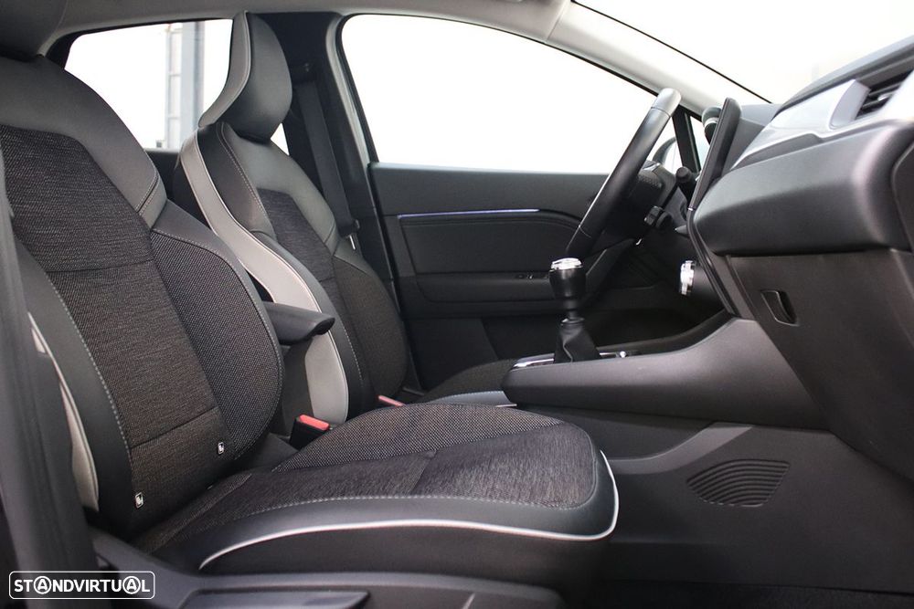 Renault Captur 1.0 TCe Techno - 22