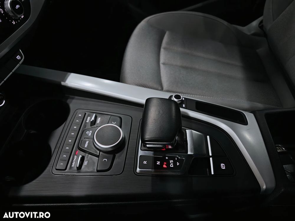 Audi A4 Avant 2.0 TDI S tronic - 20