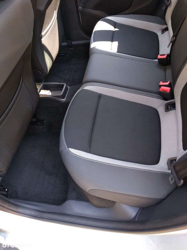 Skoda Fabia 1.0 TSI Ambition - 26