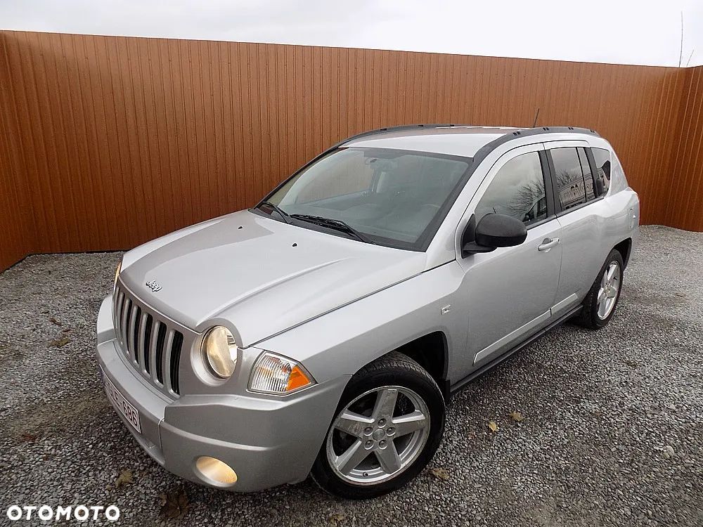 Jeep Compass 2.0 CRD DPF Limited - 2