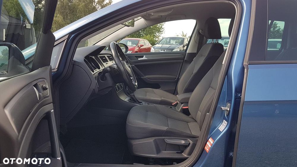 Volkswagen Golf 1.4 TSI BlueMotion Technology DSG Comfortline - 22