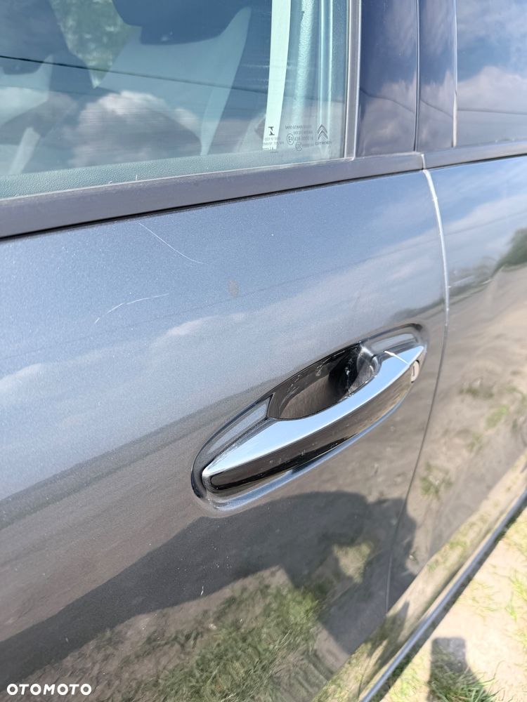 Citroën C4 Picasso e-HDi 115 ETG6 Exclusive - 29