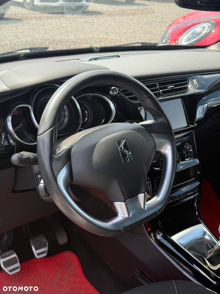 DS Automobiles DS 3 - 18