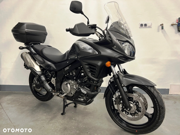 Suzuki V-STROM