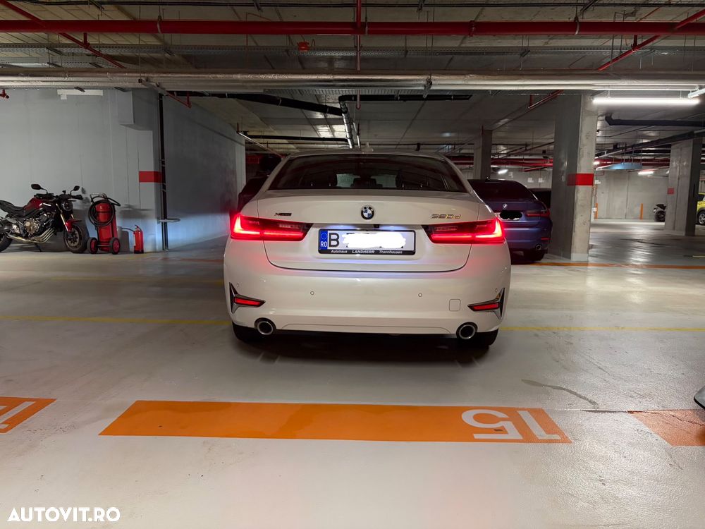 BMW Seria 3 320d xDrive AT MHEV - 3