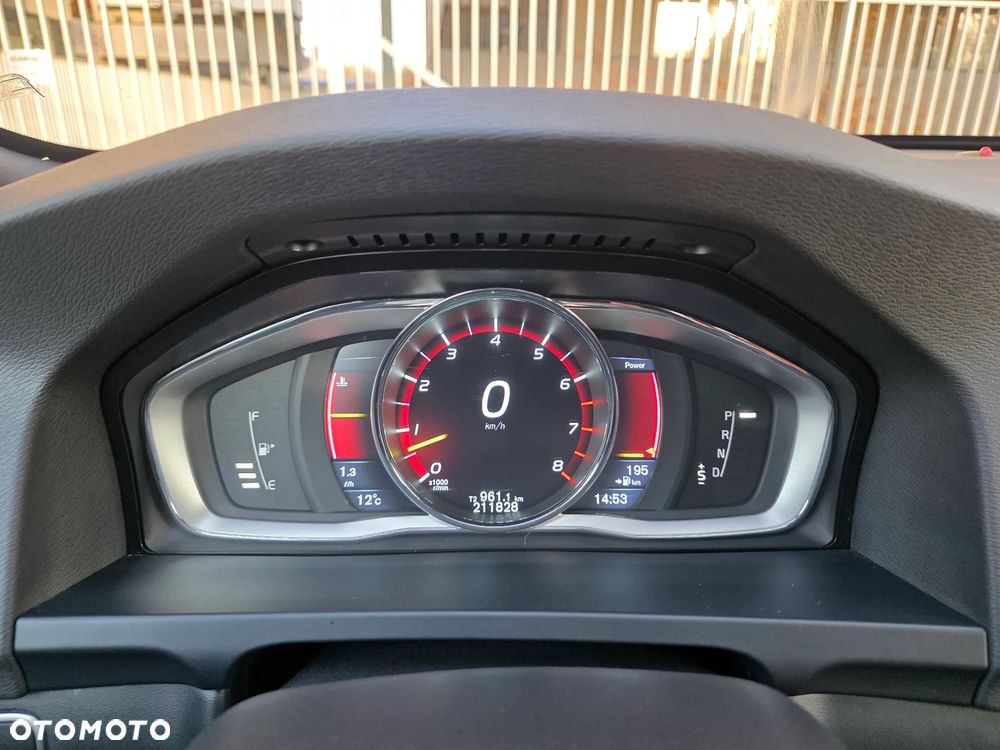 Volvo V60 - 21