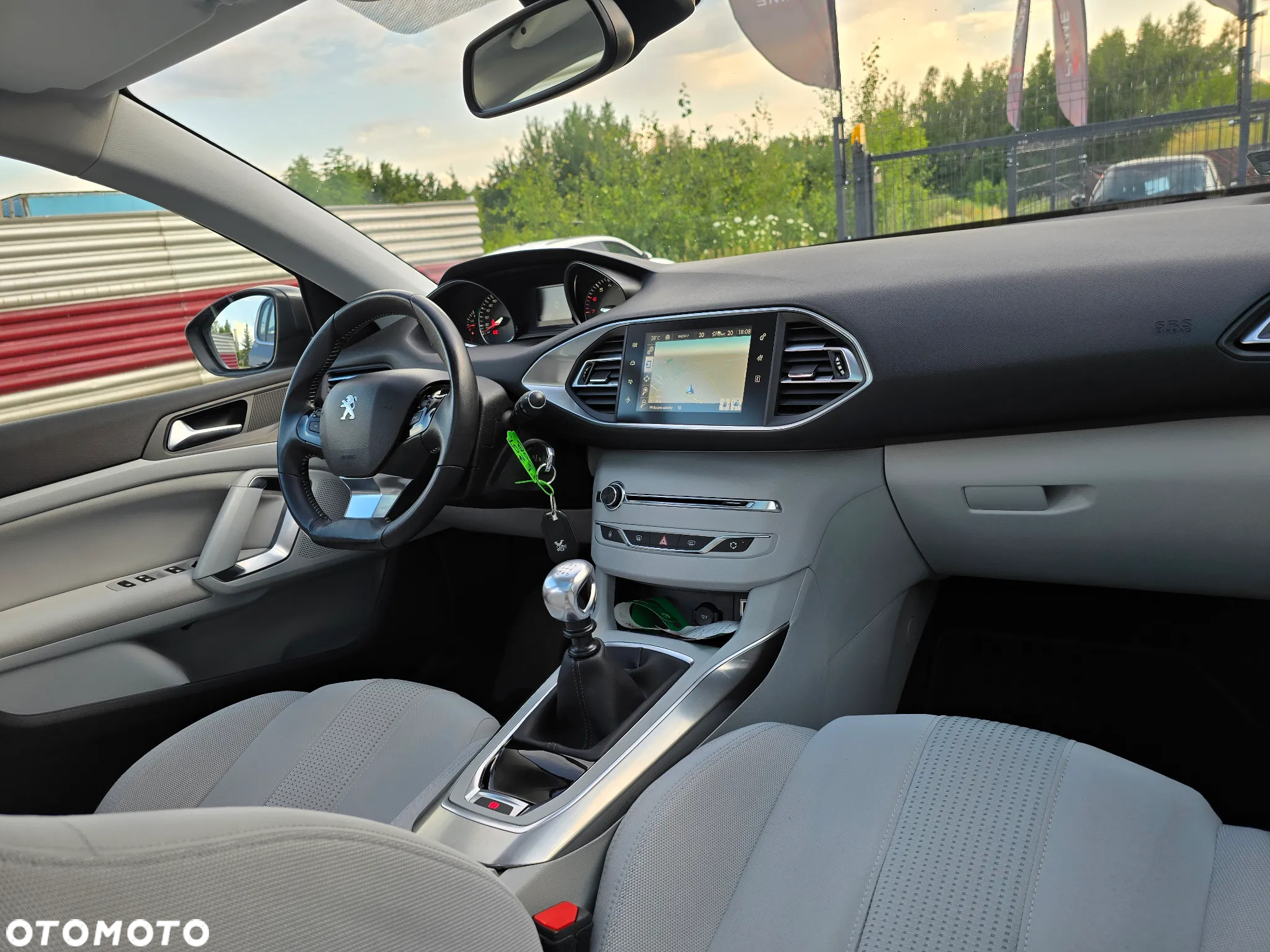 Peugeot 308 1.6 THP Allure - 20