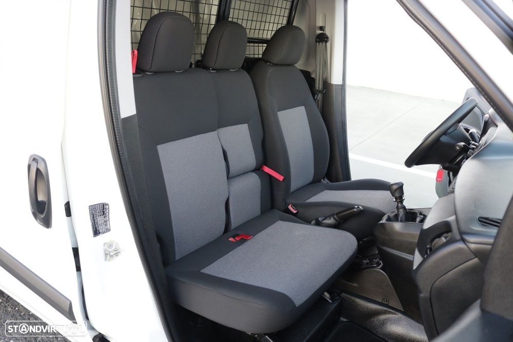 Fiat Doblo Cargo 1.6 M-Jet Easy 3Lug 105cv - 24