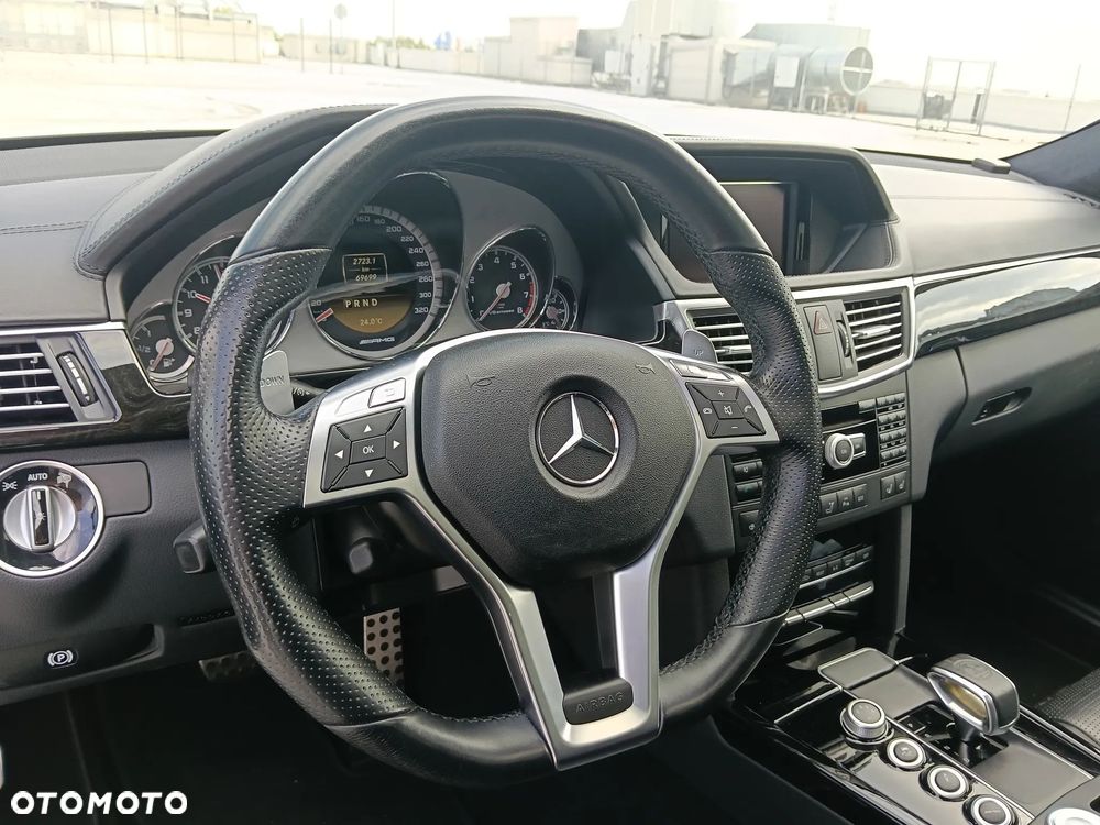 Mercedes-Benz Klasa E - 25