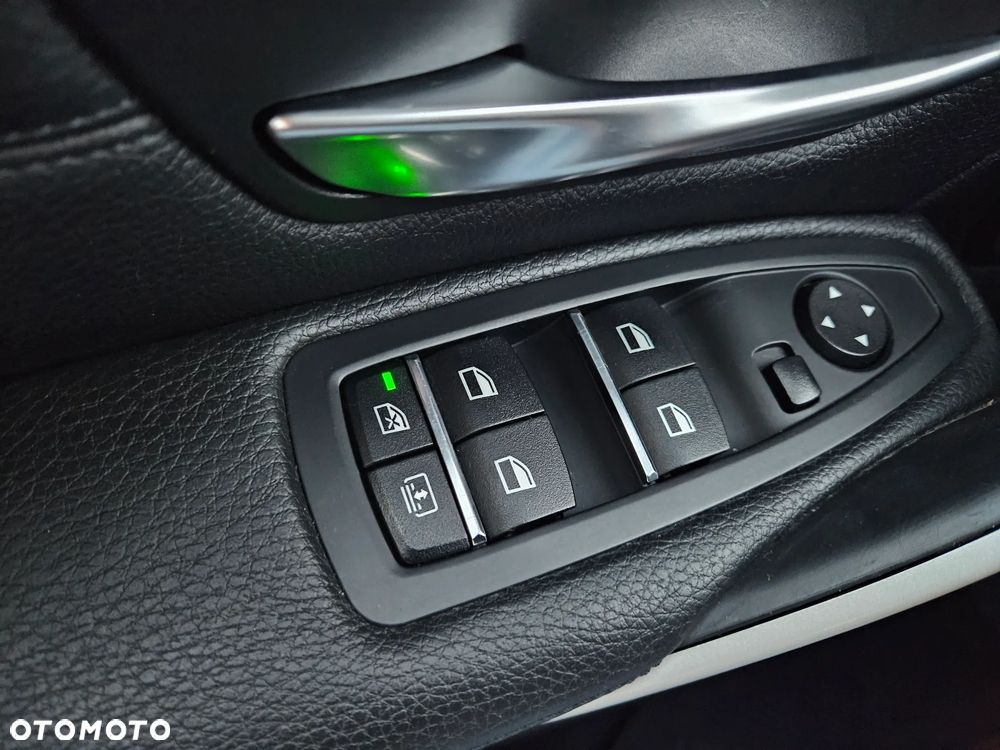 BMW Seria 3 - 28