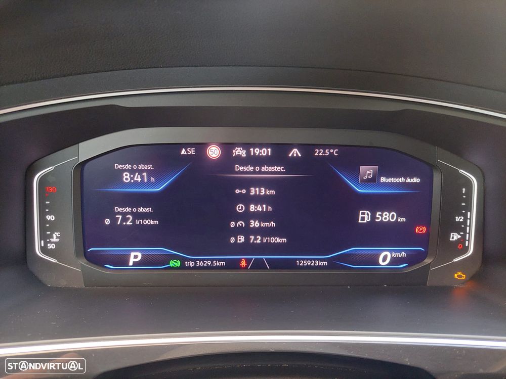 VW Tiguan 2.0 TDI R-Line DSG - 28
