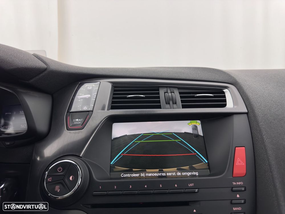 Citroën DS5 2.0 HDi Hybrid4 So Chic CMP6 - 16