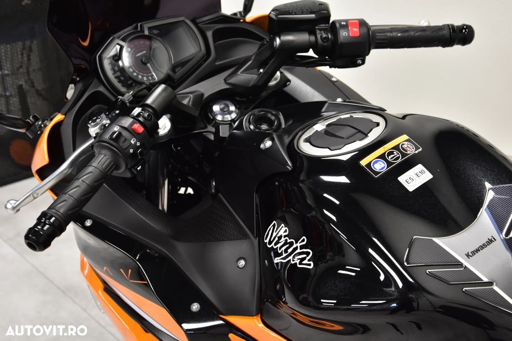 Kawasaki Ninja 650 - 6