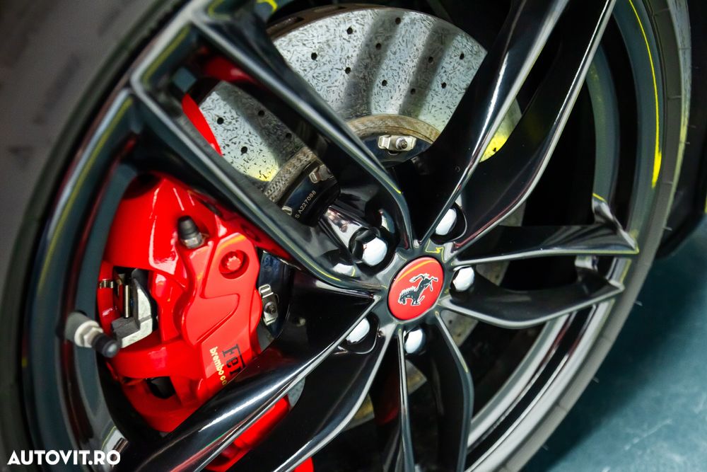 Ferrari 488 Spider - 20