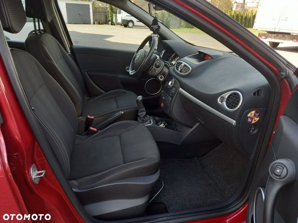 Renault Clio 1.2 16V Luxe Dynamique - 18