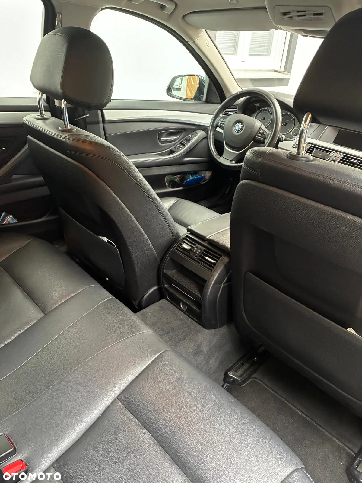 BMW Seria 5 520d Touring - 14