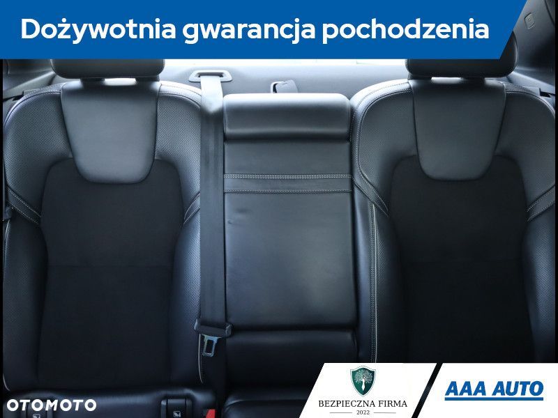 Volvo S90 - 11