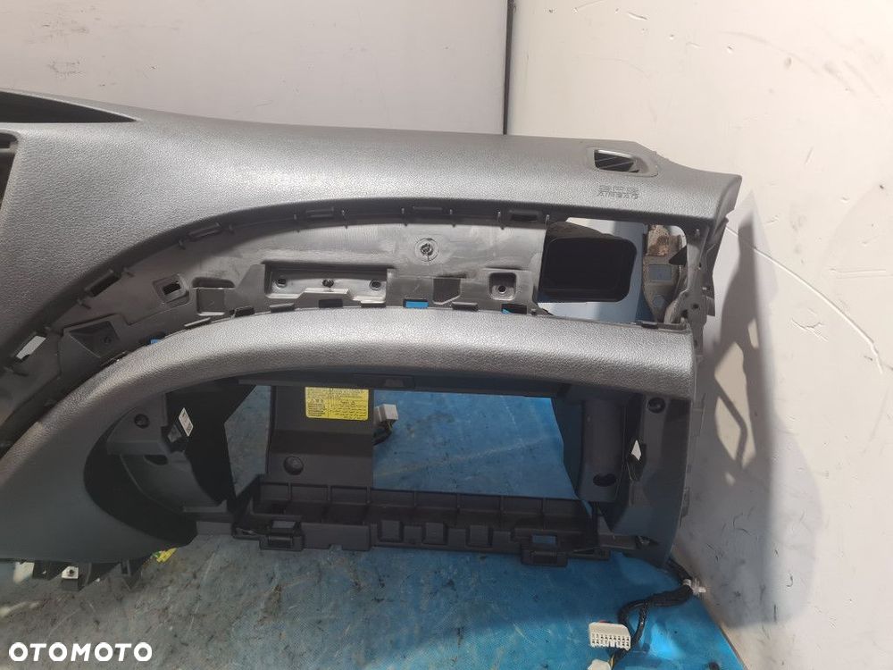 DESKA ROZDZIELCZA KOKPIT SUBARU III GH IMPREZA - 7