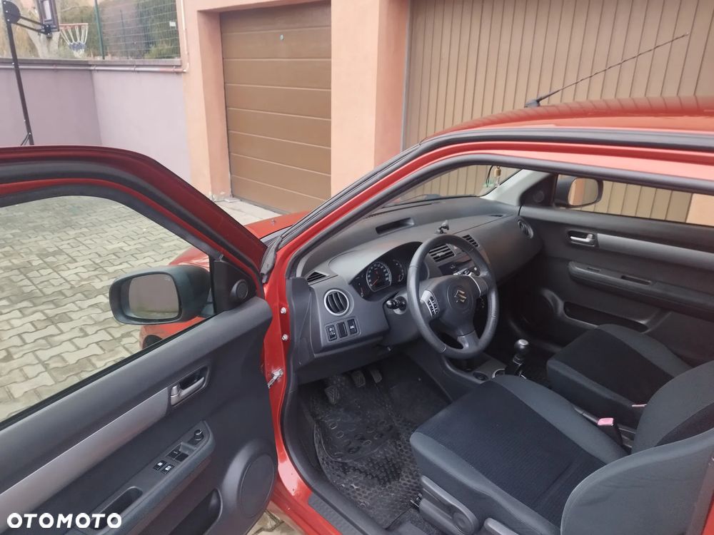 Suzuki Swift 1.3 Comfort - 13