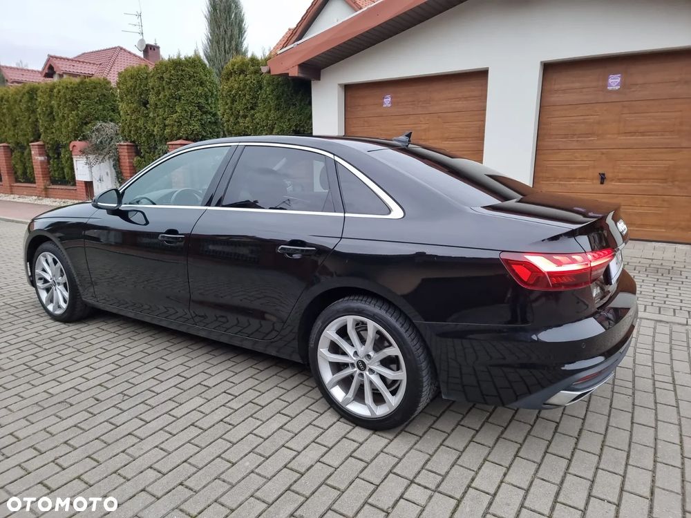 Audi A4 Limousine - 10
