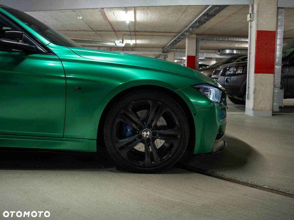 BMW Seria 3 335i Sport Line - 8