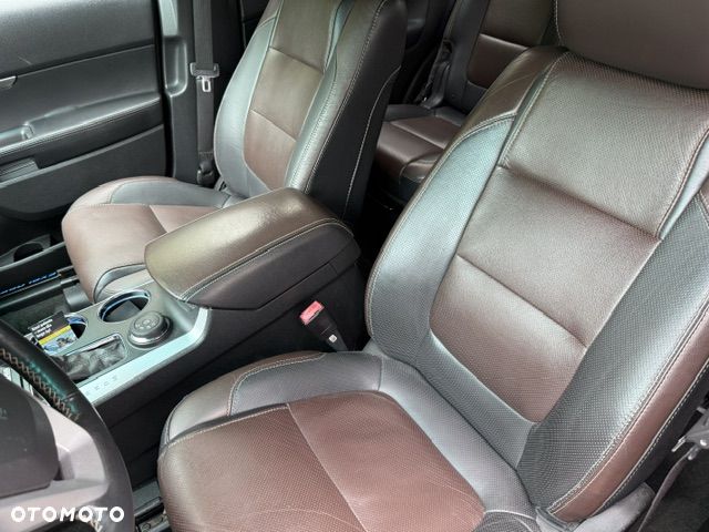 Ford Explorer - 6