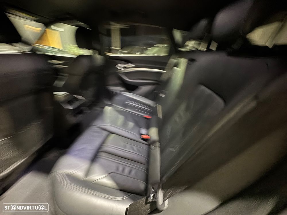 Audi e-tron 55 quattro S line - 18
