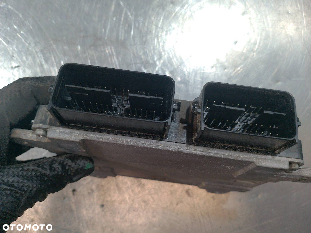 KOMPUTER, STEROWNIK MITSUBISHI LANCER VIII  1860B470 1.8 16V - 3