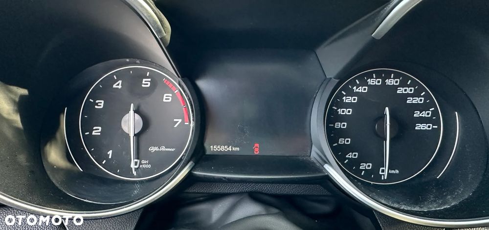 Alfa Romeo Giulia - 15